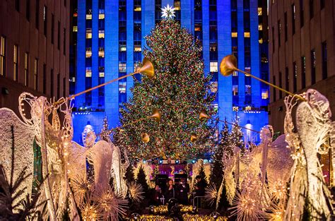 Iconic Christmas tree at Rockefeller Center to be illuminated